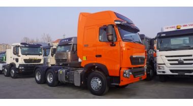Howo Sinotruk Truck Tractor T7H 440 is ready shipping to Guinea