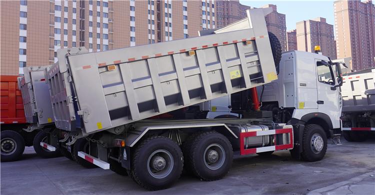 Howo Sinotruk 6X4 Tipper Truck 371 for Sale In Guinea