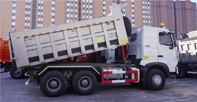 Howo Sinotruk 6X4 Tipper Truck 371 for Sale In Guinea