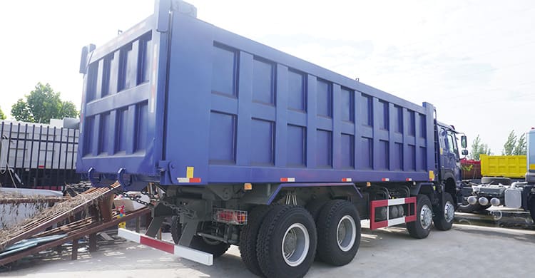 howo 8×4 dump truck