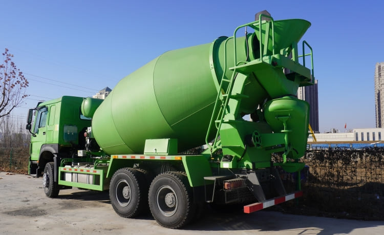 Howo 371 Concrete Mixer Trucks for Sale in Guinea GNBTY