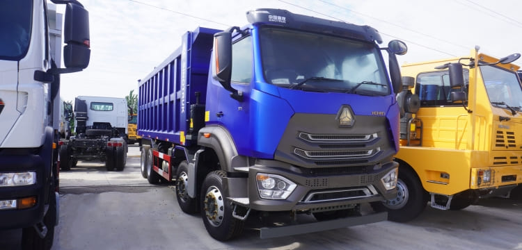 Sinotruk Hohan Howo New Model 8x4 Tipper Truck for Sale in Guinea