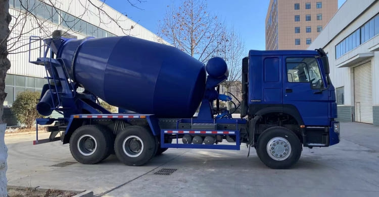 Sinotruk Howo Concrete Mixer Truck 371 for Sale in Guinea
