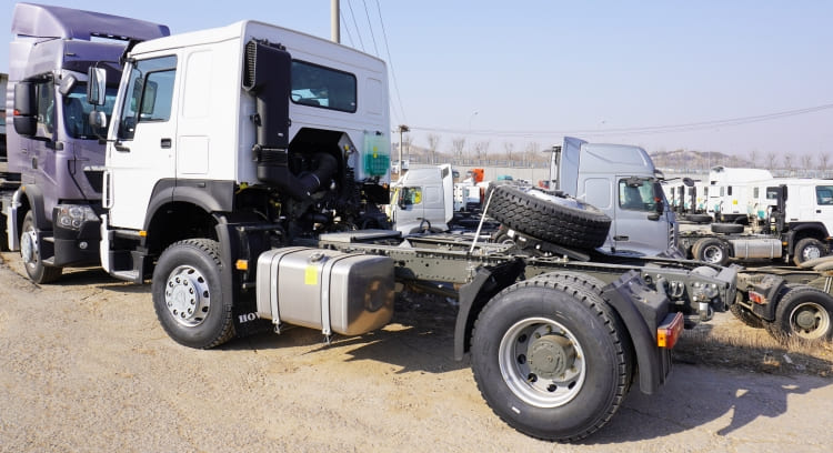 Sinotruk Howo Truck Head 4x2 400 for Sale in Guinea