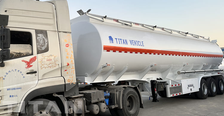 3 Axle Semi Trailer Fuel Tanker for Sale in Guinea