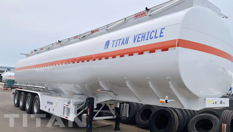 4 Axle Diesel Fuel Tanker Trailer for Sale in Guinea