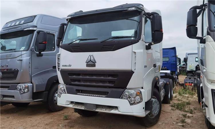 Howo A7 6x4 Tractor Trucks with Cheap Price for Sale in Guinea Conakry