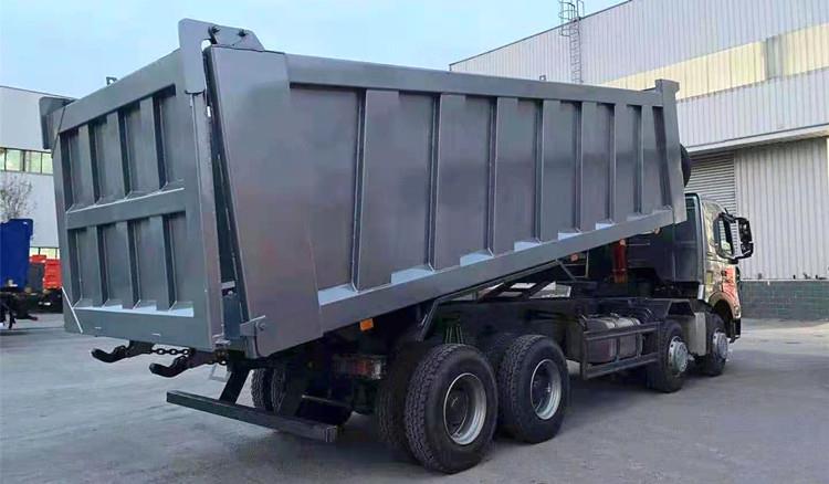 Howoa7 Dump Truck | Sinotrucks 8x4 Tipper Truck for Sale in Guinea Kamsar