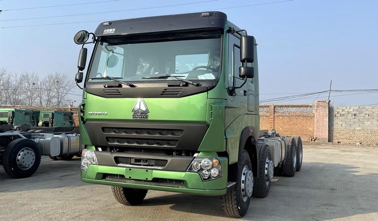 8x4 12 Wheeler Cargo Truck Chassis for Sale in Guinea - Sinotruk Howo 380