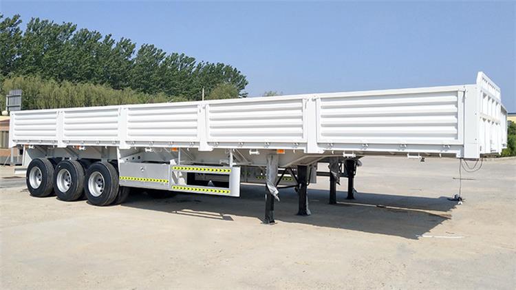 Triaxle with Board - Cargo Semi Trailer for Sale in Guinea Labe