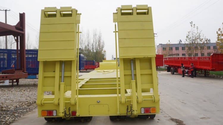 4 Line 8 Axles 150 Ton Low Bed Trailer Truck for Sale in Guinea