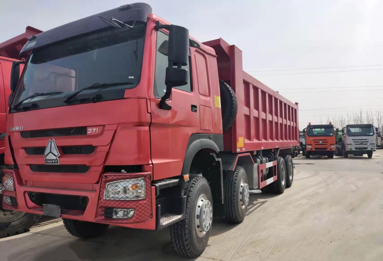 Sinotruk Howo 8x4 in Guinea | Howo Tipper Truck Price | Sinotruk Howo 371 