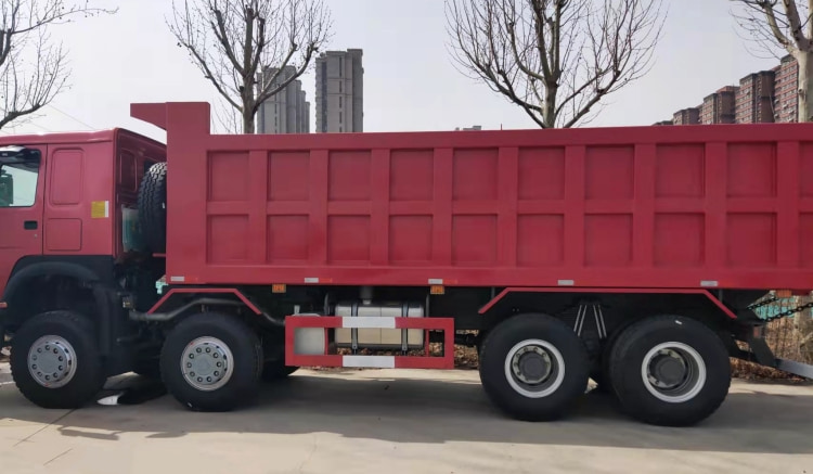 Sinotruk Howo 8x4 in Guinea | Howo Tipper Truck Price | Sinotruk Howo 371 