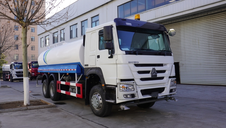 Water Tanker Price in Guinea | Sinotruk Water Tanker for Sale | Sinotruk Howo 371