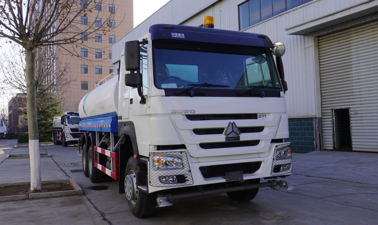Sinotruk Water Tanker for Sale in Guinea | Water Tanker Price | Sinotruk Howo 371