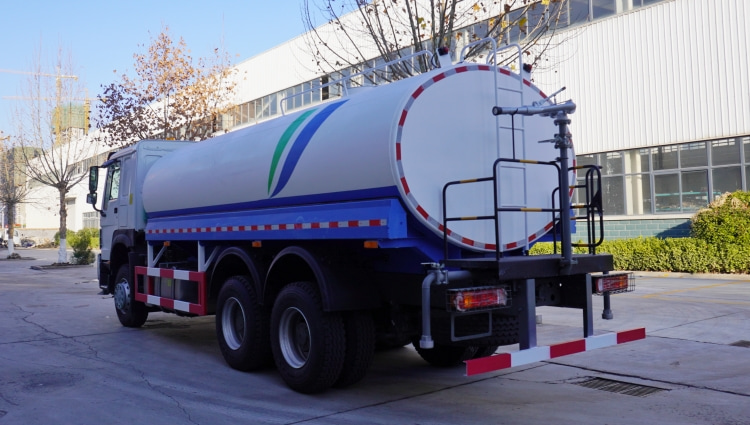 Water Tanker Price in Guinea | Sinotruk Water Tanker for Sale | Sinotruk Howo 371
