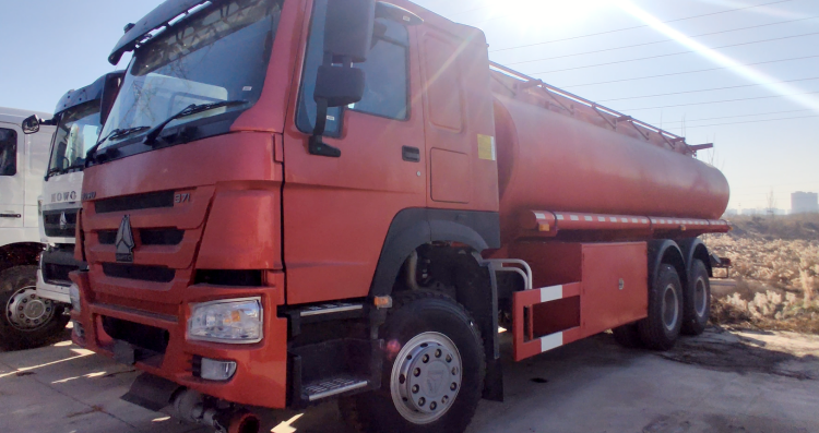 Oil Tanks for Sale in Guinea | Howo Truck 371 in Conakry | Fuel Tank Price 