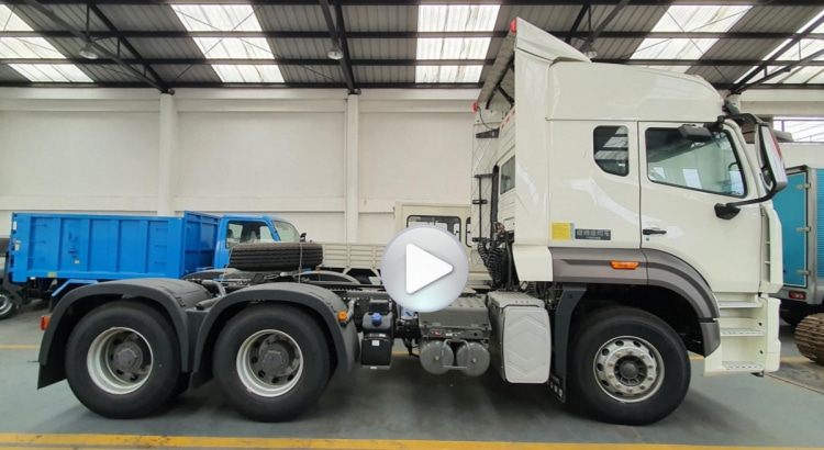 Sinotruk Hohan Tractor Truck in Guinea