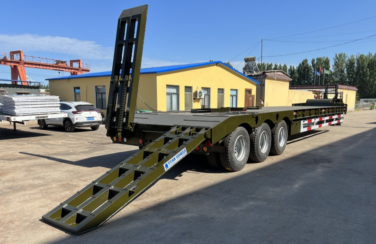 4 Axle 100 Ton Low Bed Semi Trailer Truck for Sale in Guinea