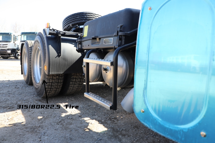 Foton Auman EST Tractor Head 6x4 for Sale in Guinea