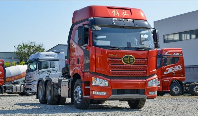 Faw J6P Tractor Head Truck for Sale in Guinea | Faw Near Me | Faw 560hp
