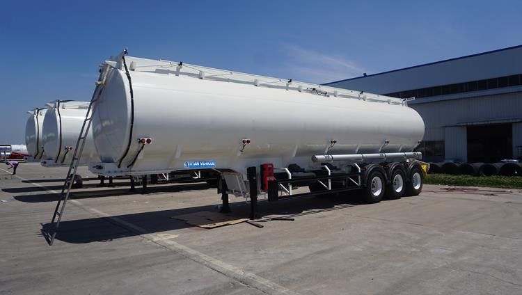 40000 Liters Semi Tanker Trailer - Oil Tanker Trailer for Sale in Guinea
