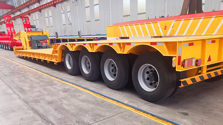 4 Axle Detachable Lowboy Trailer for Sale in Guinea