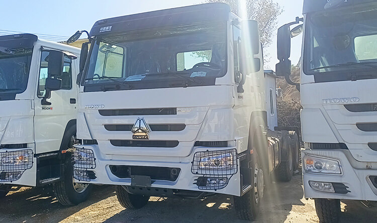 Howo Truck for Sale | Sinotruk Howo 400 Tractor Head for Sale in Guinea