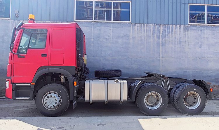 Sinotruk Howo 6x4 Tractor Truck for Sale Price in Guinea