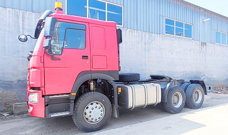 Sinotruk Howo 6x4 Tractor Truck for Sale Price in Guinea