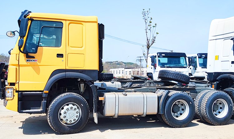 Sinotruk Howo Tractor Truck Price for Sale in Guinea