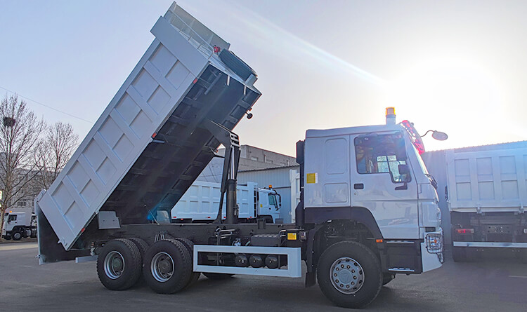 Howo Sinotruk Price | Howo Dumper Truck in Conakry Guinea