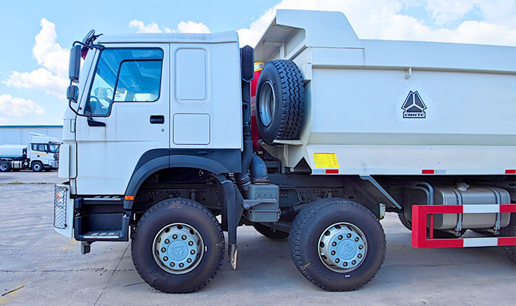 12 Wheeler Sinotruk Howo Dump Truck Price in Guinea