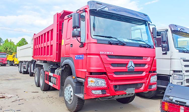 10 Wheeler Sinotruk Howo Dump Truck for Sale in Guinea