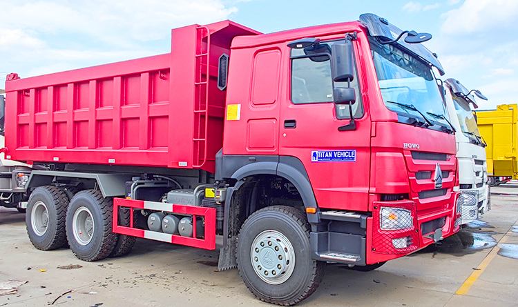 10 Wheeler Sinotruk Howo Dump Truck for Sale in Guinea