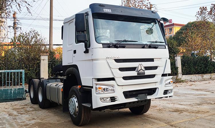 Sino Trucks Howo for Sale in Conakry Guinea