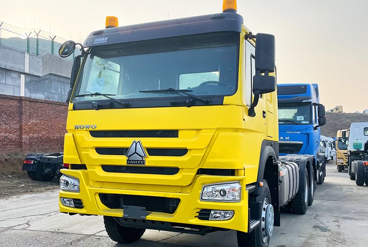 2nd Hand Howo Truck Head for Sale in Guinea