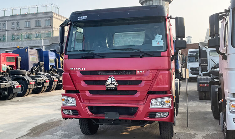 Refurbished Howo 2023 Truck for Sale in Guinea