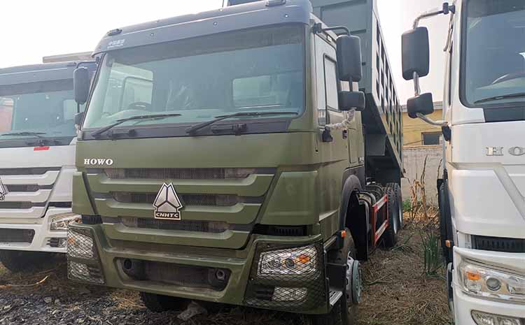 6x4 Used Howo Dump Truck for Sale in Guinea