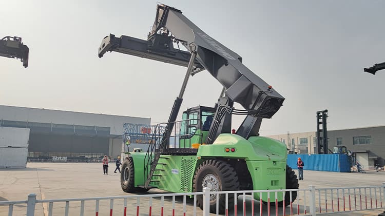 Electric Container Reach Stacker for Sale in Guinea