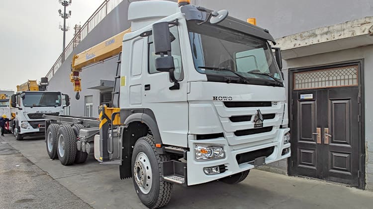 Truck Mounted Crane Price for Sale in Guinea