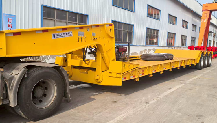 3 Axle 80 Ton Removable Gooseneck Trailer for Sale in Guinea