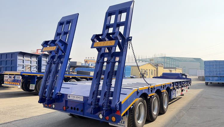 3 Axle Low Bed Trailer Truck for Sale in Guinea