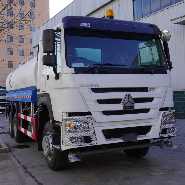 Sinotruk Howo Water Tanker 371