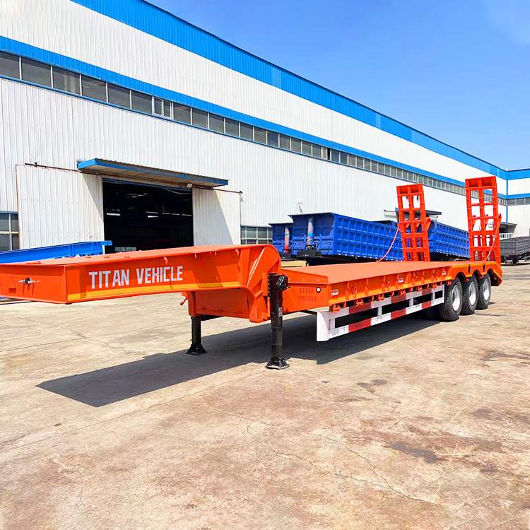 3 Axle Low Bed Truck