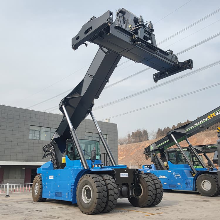 Reach Container Stacker