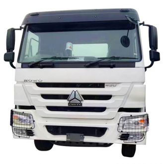 Sinotruk Howo 6x4 Tractor Truck